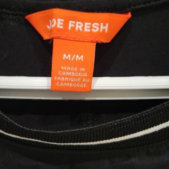 Satin Tshirt - Picture 2 of 2